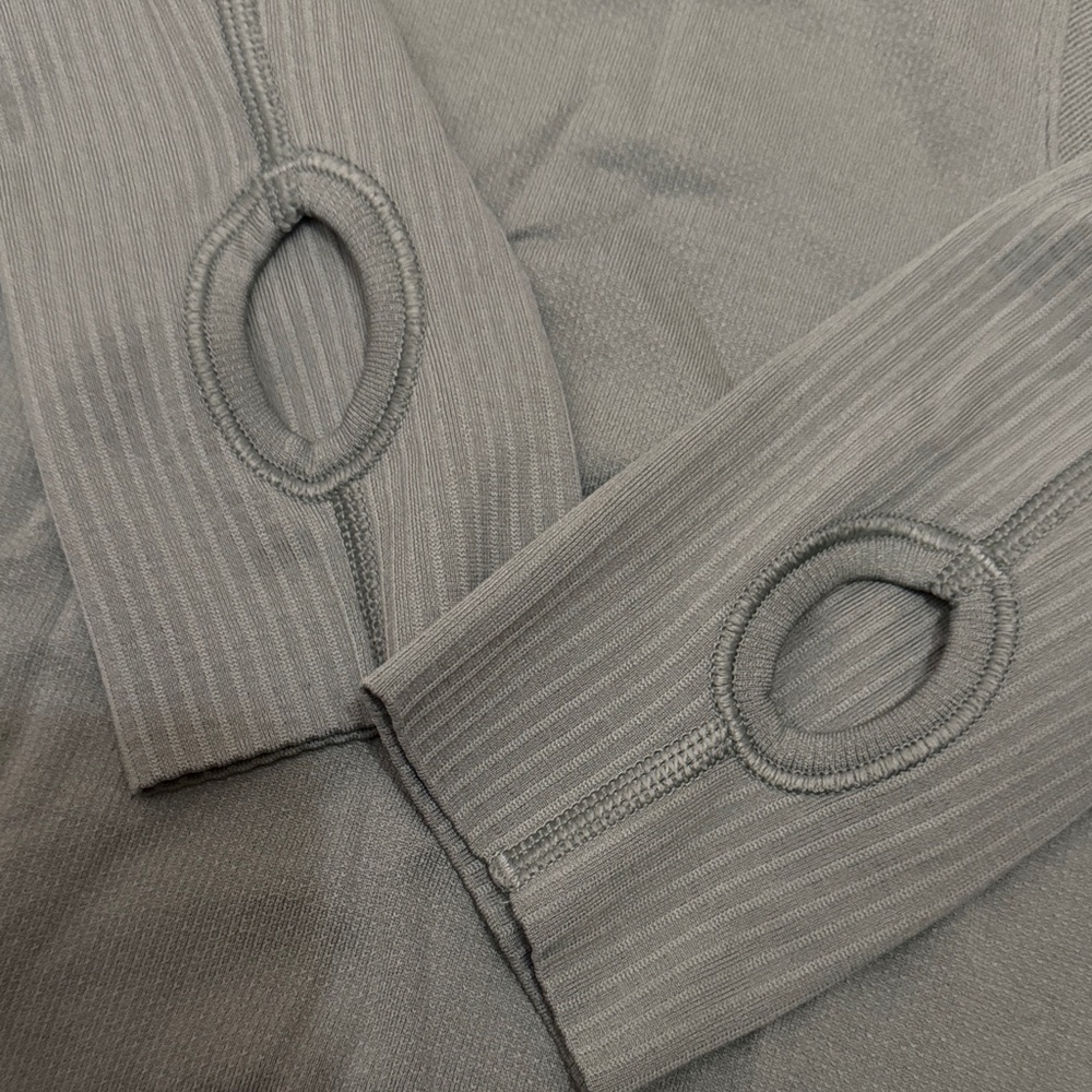 lululemon athletica Sage Swiftly Tech Longsleeve 10 - Picture 2 of 7